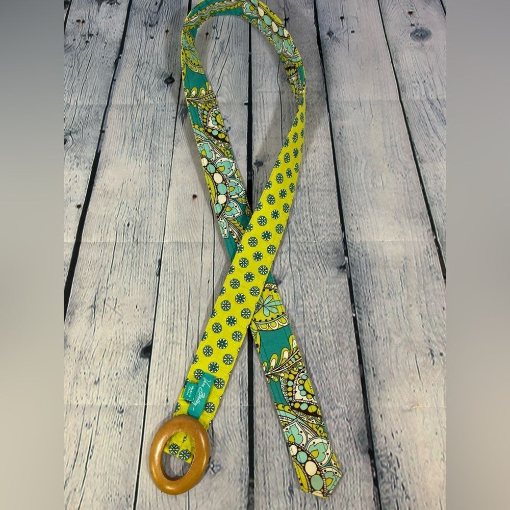 Vera Bradley Classic Peacock Preppy Cottagecore Reversible Wooden Buckle Belt